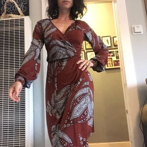 S-TWELVE long sleeve wrap dress rust color printed